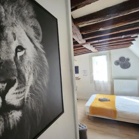 L'etape Tourangelle Lägenhet