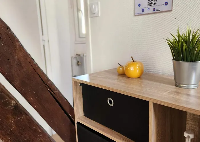 L'etape Tourangelle * טור